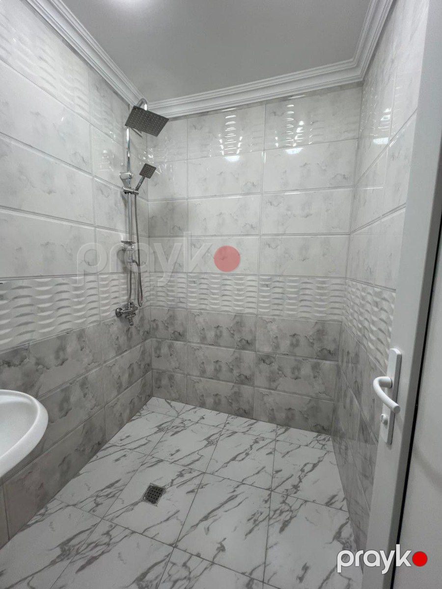 Satılır 2 otaqlı köhnə tikili 55 m² — Mənzil, Bakı (12)