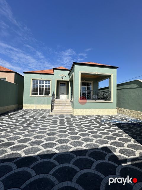 Satılır 4 otaqlı həyət evi/bağ evi 135 m² — Bakı