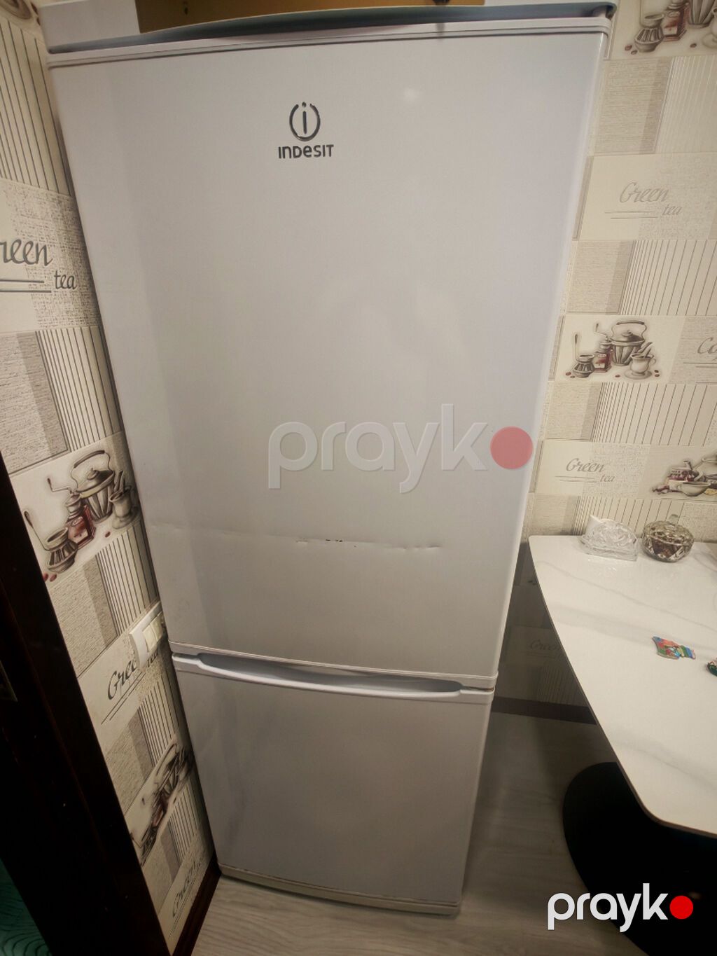İşlənmiş Indesit Soyuducu Satılır, rəng - Ağ, Təkərli — Soyuducular, Bakı (2)