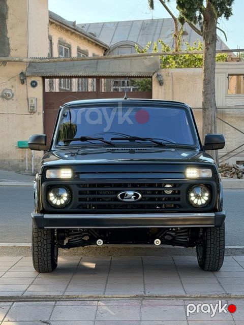 Lada (VAZ) Niva, 1.7 L, 2026 il, 18 000 km — Gəncə