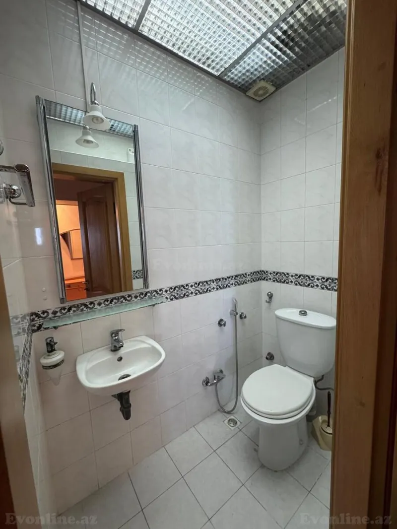 Kirayə verilir 3 otaqlı Mənzil Köhnə tikili 80 m² Bakı, Yasamal r — Mənzil, Bakı (7)