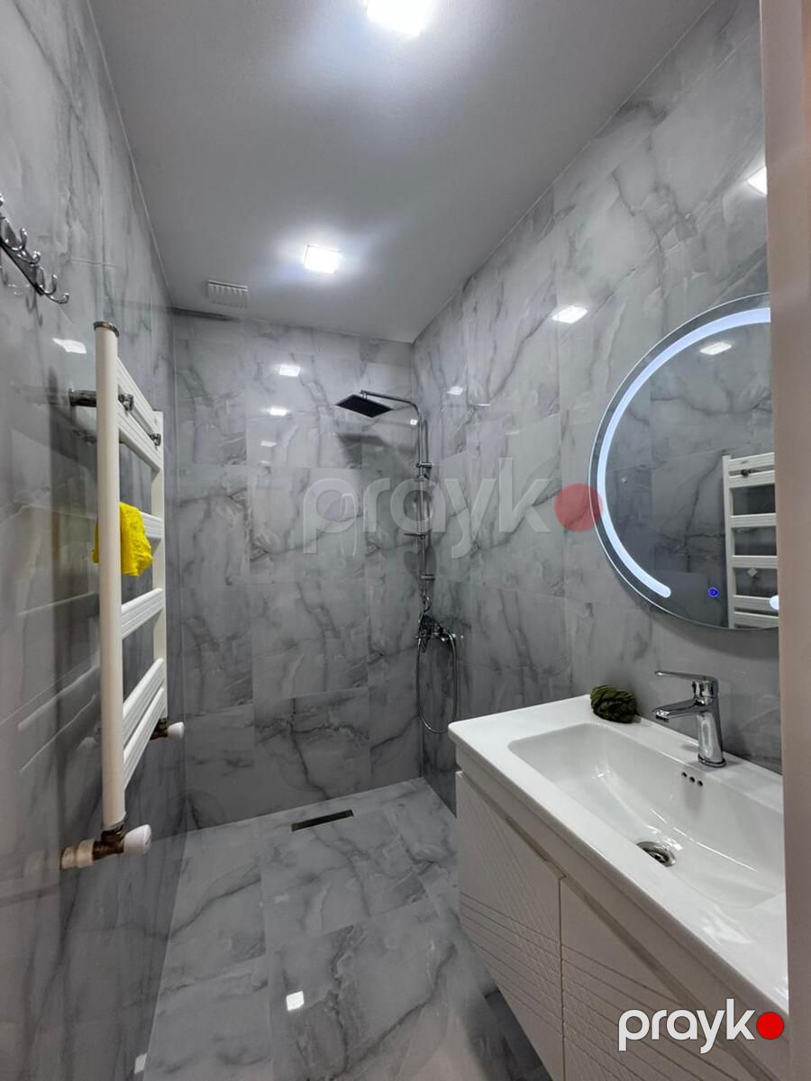 Satılır 2 otaqlı köhnə tikili 65 m² — Mənzil, Bakı (10)
