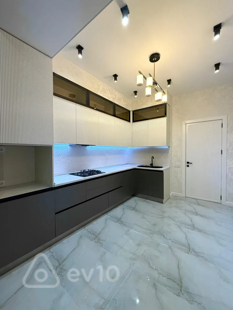 4 otaqlı mənzil, 130 m², Elşən Süleymanov küç — Mənzil, Bakı (9)