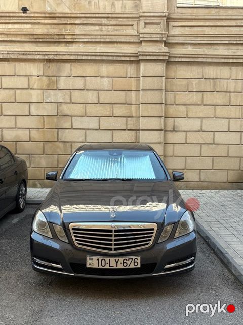 Mercedes E 200, 2.1 L, 2011 il, 267 000 km — Bakı