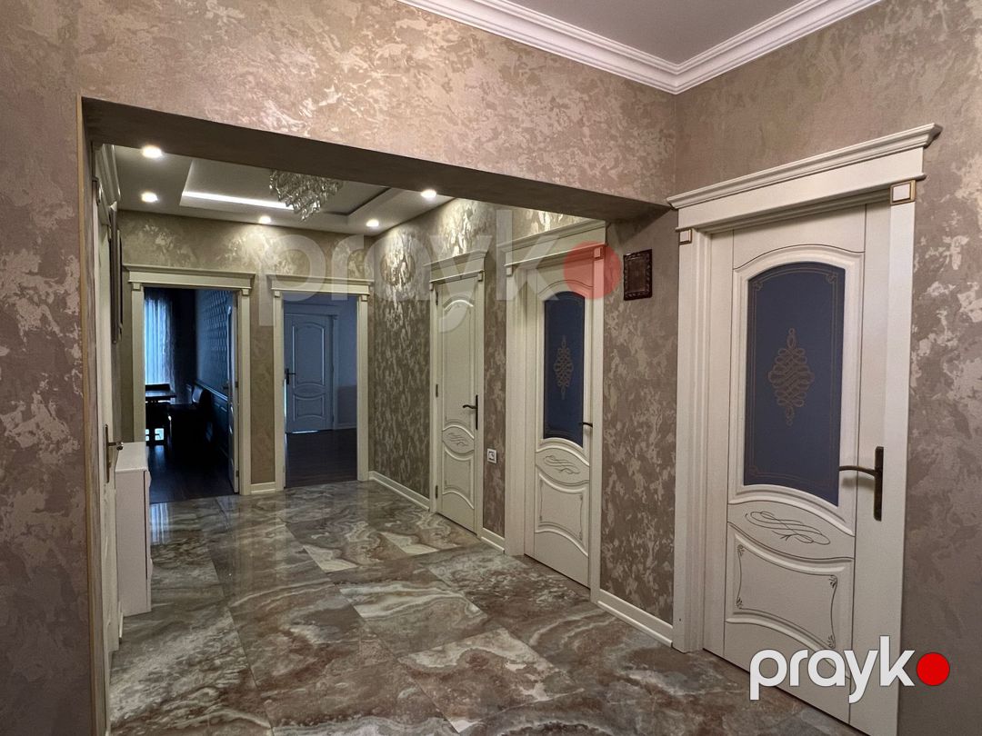 İcarəyə verilir 4 otaqlı yeni tikili 190 m² — Mənzil, Bakı (5)