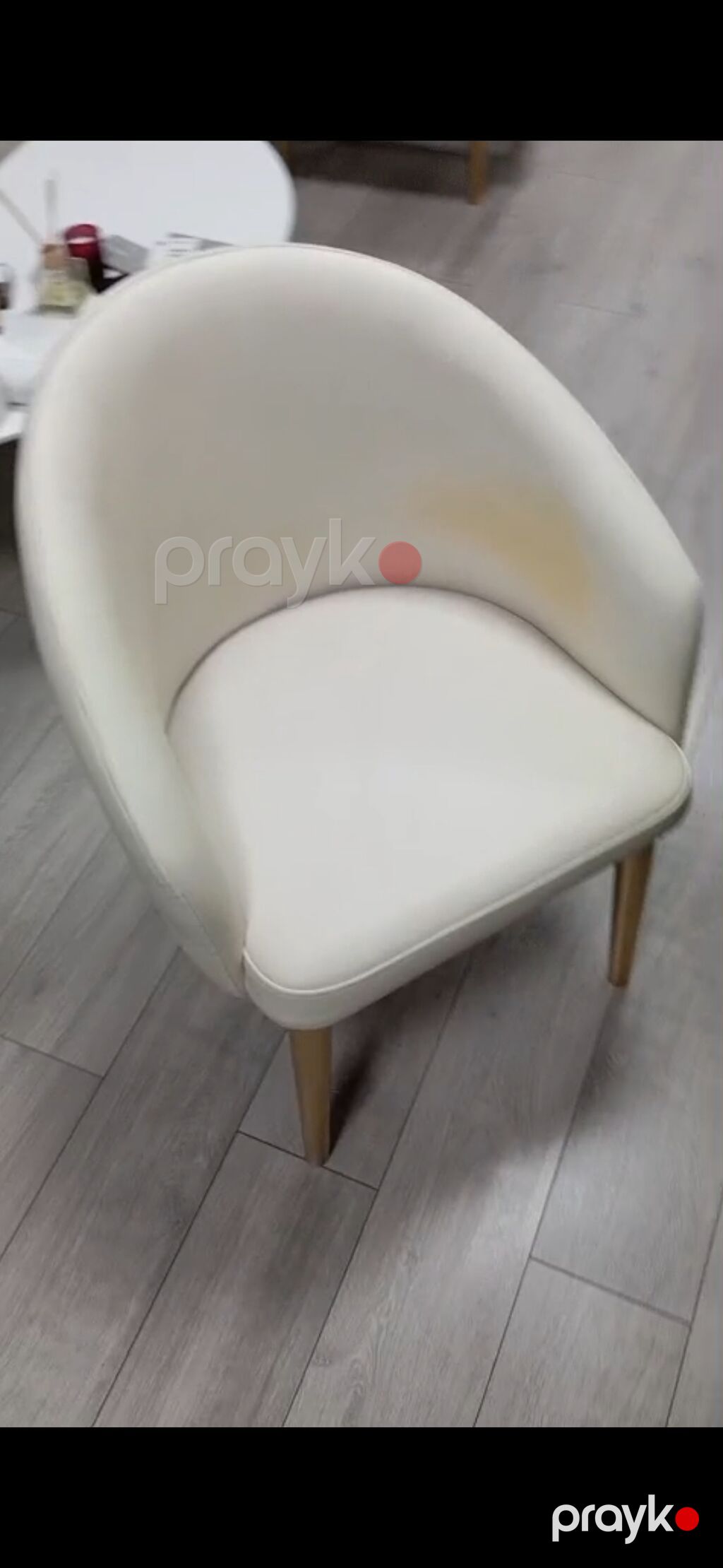 Cox az istifade olunub. 1 dene olanda birqz sariliq gorunur tekce o — Kreslolar, Bakı (2)
