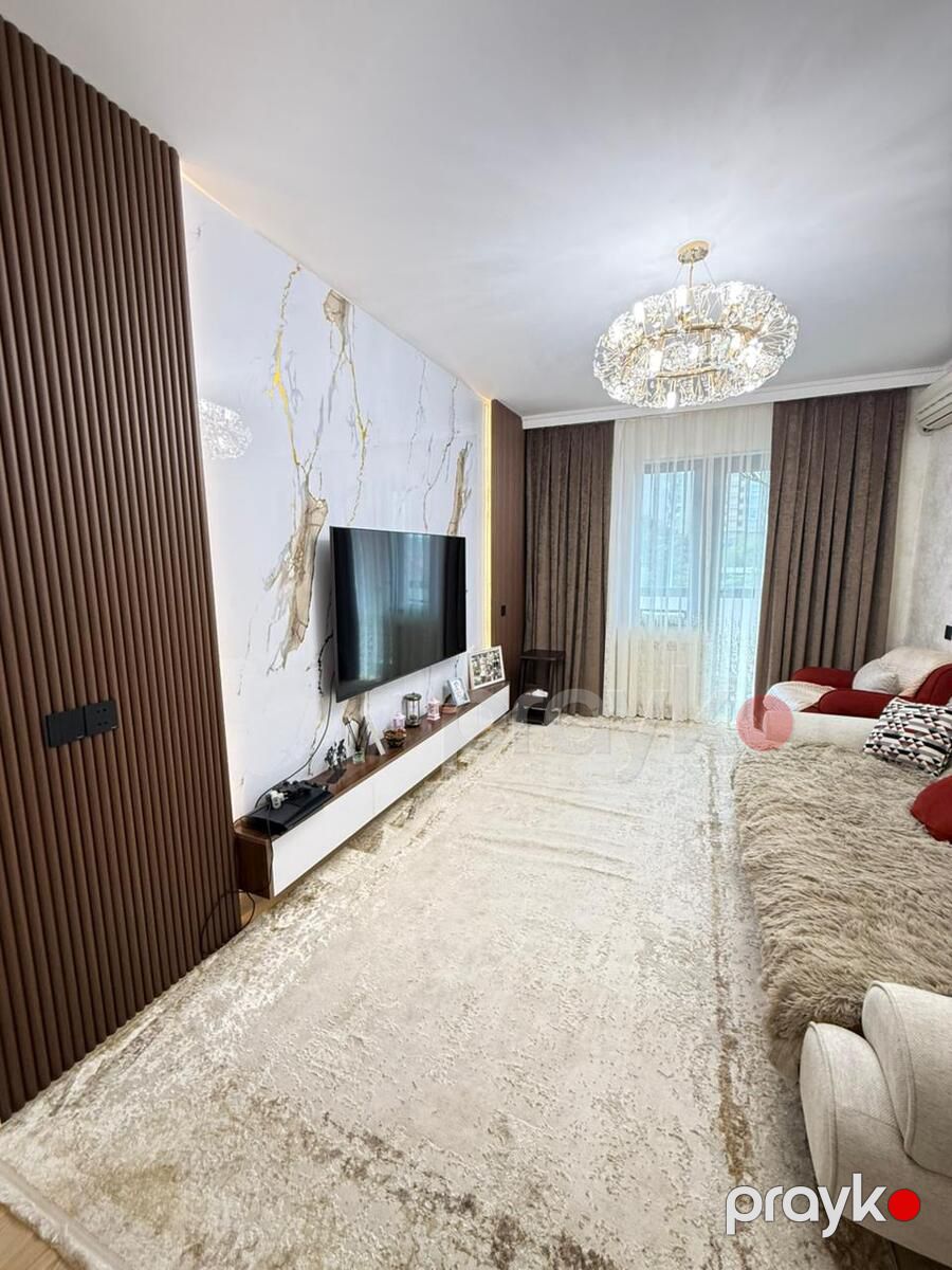 Satılır 4 otaqlı köhnə tikili 100 m² — Mənzil, Bakı (9)