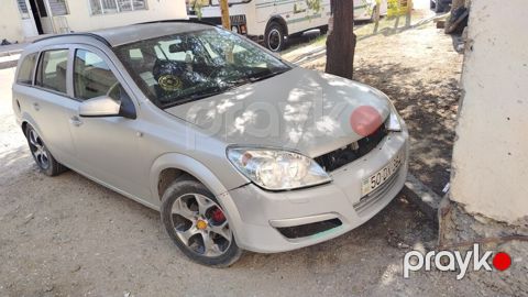 Opel Astra, 1.7 L, 2005 il, 271 354 km — Sumqayıt