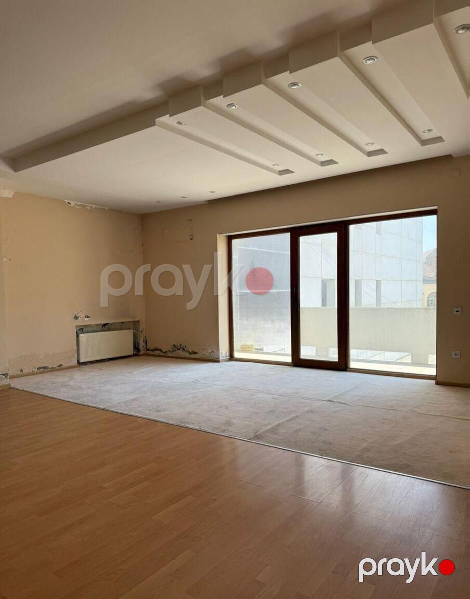 Satılır 15 otaqlı həyət evi/bağ evi 980 m² — Ev, villa, Bakı (8)
