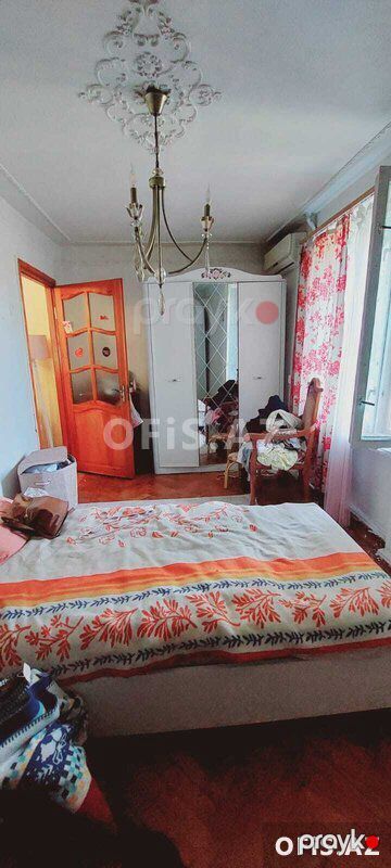 Köhnə tikili Satılır Yasamal r., İnşaatçılar m., 4 otaq, 70 m² — Mənzil, Bakı (5)
