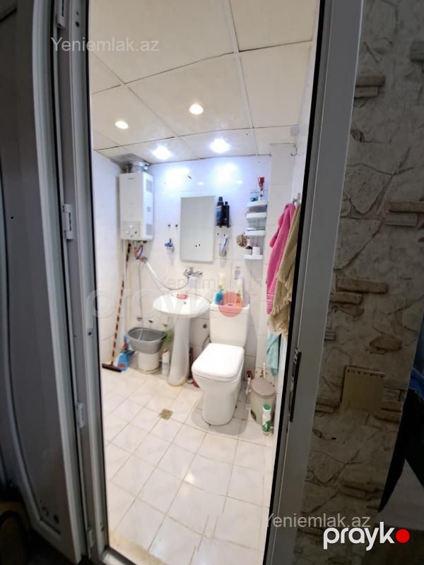 Satılır 2 otaqlı Bina evi menzil (Köhnə tikili), 74 m², Xətai rayonu — Mənzil, Bakı (10)