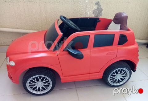 Uşaq üçün elektrikli minik maşını – qırmızı SUV dizaynı cox az — Bakı