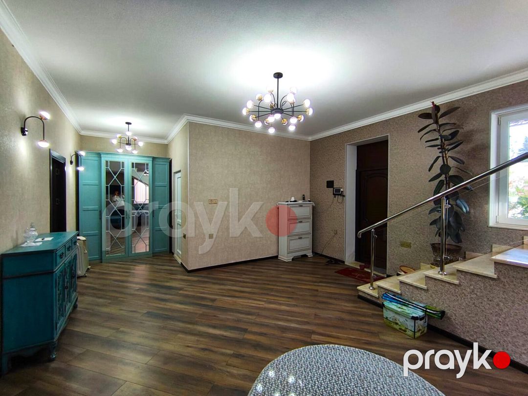 Satılır 7 otaqlı həyət evi/bağ evi 250 m² — Ev, villa, Bakı (11)