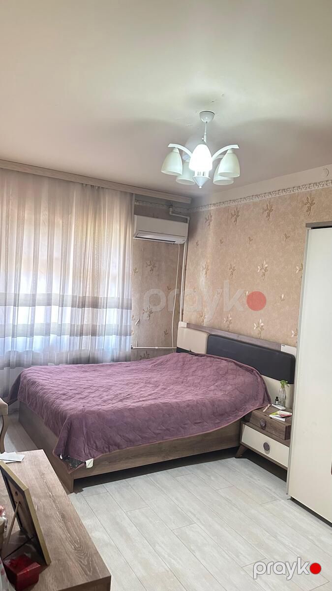 Satılır 4 otaqlı köhnə tikili 100 m² — Mənzil, Bakı (3)