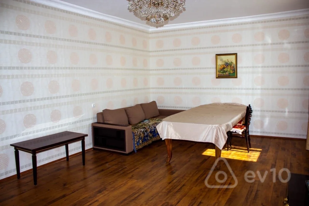 6 otaqlı həyət evi, 220 m², Sahil küç.863 — kirayə — Ev, villa, Bakı (7)
