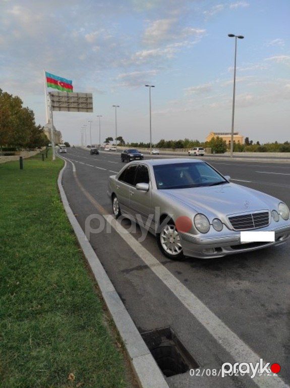 Mercedes E 270, 2.7 L, 2001 il, 424 000 km — Avtomobillər, Bakı (4)