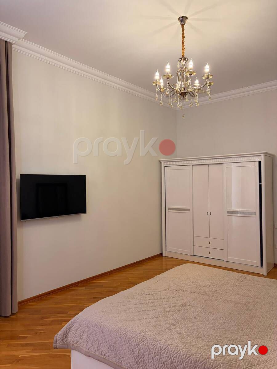 İcarəyə verilir 4 otaqlı yeni tikili 220 m² — Mənzil, Bakı (12)