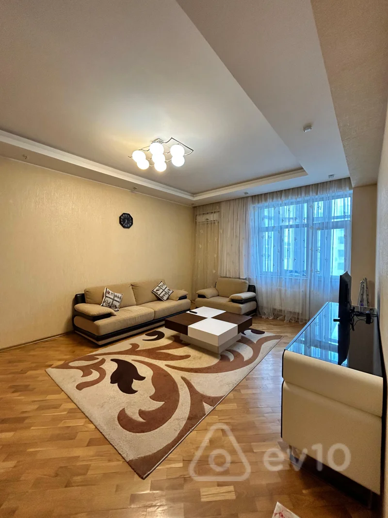 2 otaqlı mənzil, 110 m², Məhəmməd Naxçıvani — kirayə — Sebine