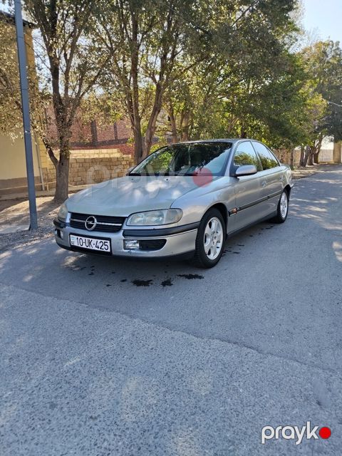 Opel Omega, 1995 il — Bakı