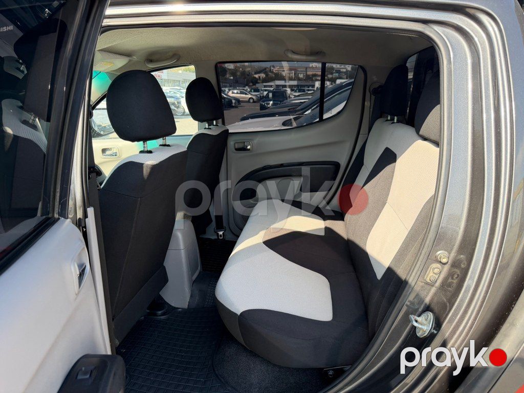Mitsubishi L200, 2.5 L, 2011 il, 198 500 km — Avtomobillər, Bakı (12)