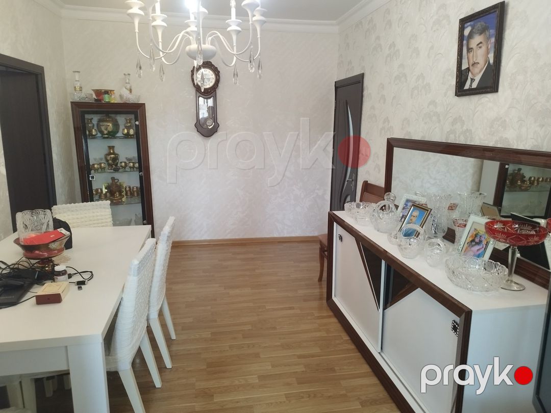 Satılır 5 otaqlı köhnə tikili 100 m² — Mənzil, Bakı (2)