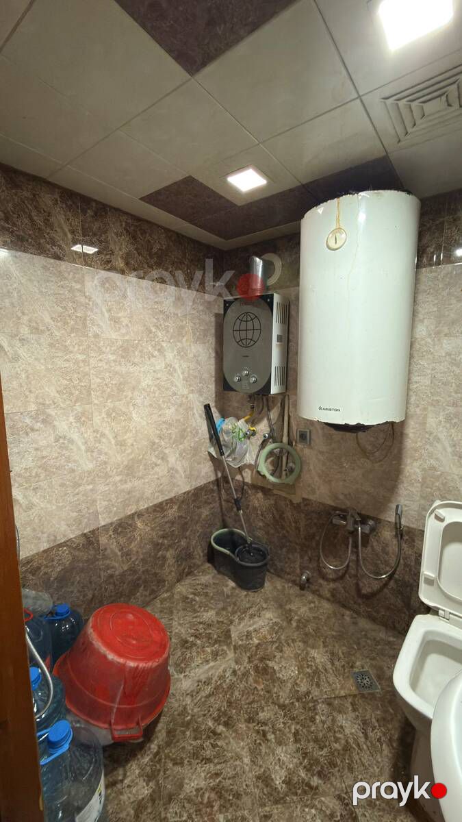 Satılır 2 otaqlı köhnə tikili 60 m² — Mənzil, Bakı (2)