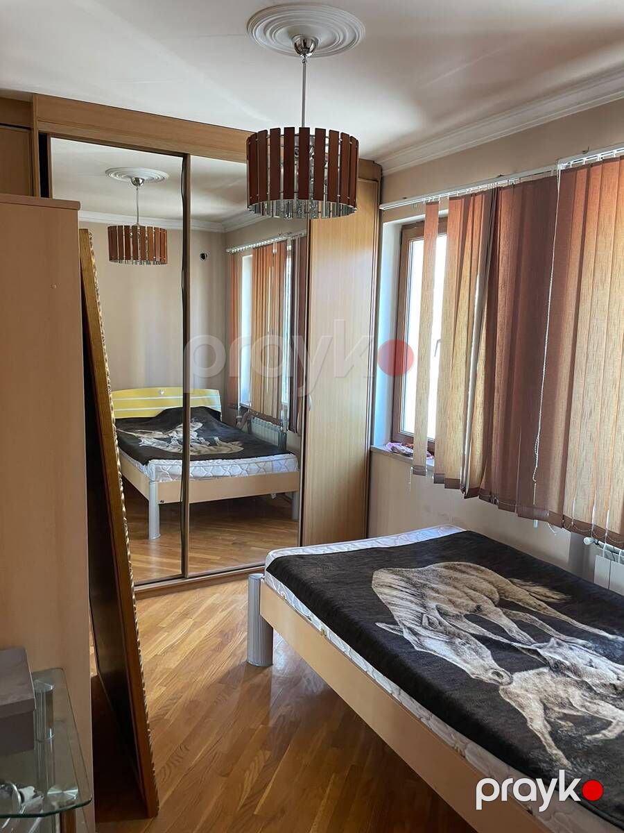 Satılır 8 otaqlı həyət evi/bağ evi 400 m² — Ev, villa, Bakı (12)