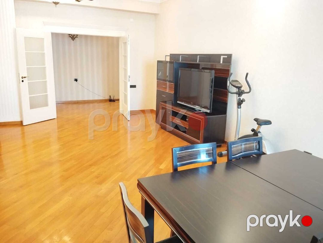İcarəyə verilir 4 otaqlı yeni tikili 200 m² — Mənzil, Bakı (3)