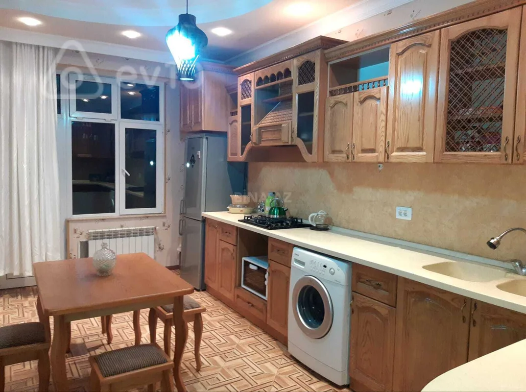 3 otaqlı mənzil, 110 m², İdeal mtk — kirayə — Mənzil, Bakı (2)