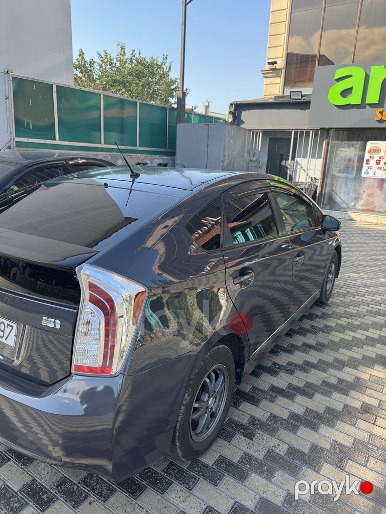 Toyota Prius, 1.8 L, 1.3 kWh, 2014 il, 295 366 km — Avtomobillər, Bakı (6)