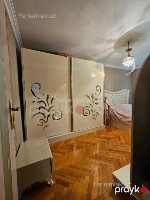 Satılır 3 otaqlı Bina evi menzil (Köhnə tikili), 66 m², 2-ci mikrorayon — Sumqayıt