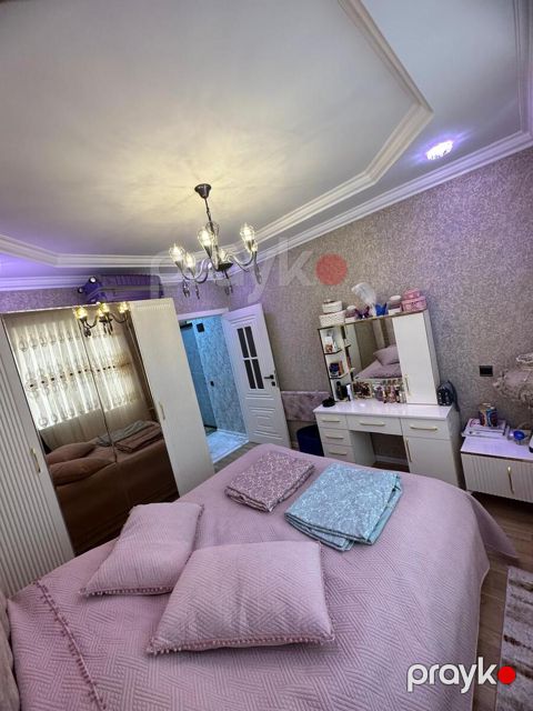 Satılır 2 otaqlı köhnə tikili 55 m² — Bakı