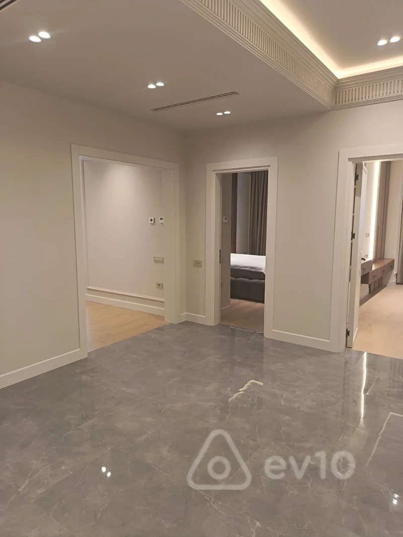 3 otaqlı mənzil, 157 m², 8 Noyabr Prospekti — kirayə — Mənzil, Bakı (4)