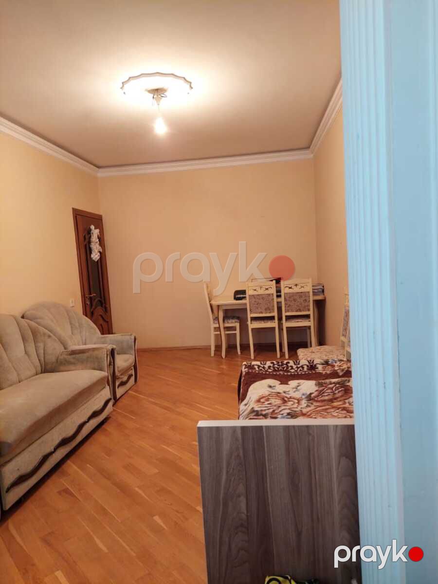 Satılır 4 otaqlı köhnə tikili 106 m² — Mənzil, Bakı (2)