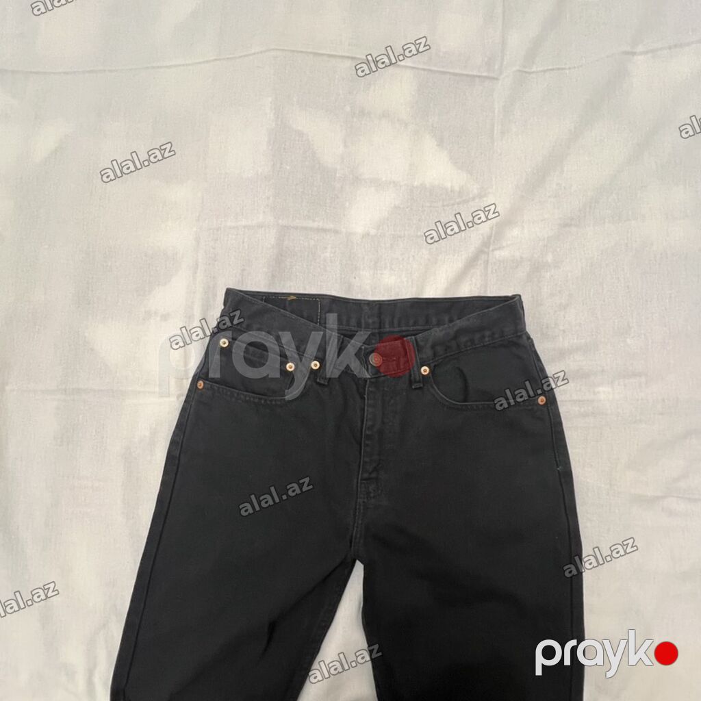 Cins şalvar, LeviS — Şəxsi əşyalar, Bakı (3)