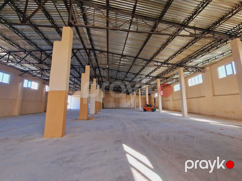 İcarəyə verilir obyekt 1800 m² — Əmlak, Bakı (3)