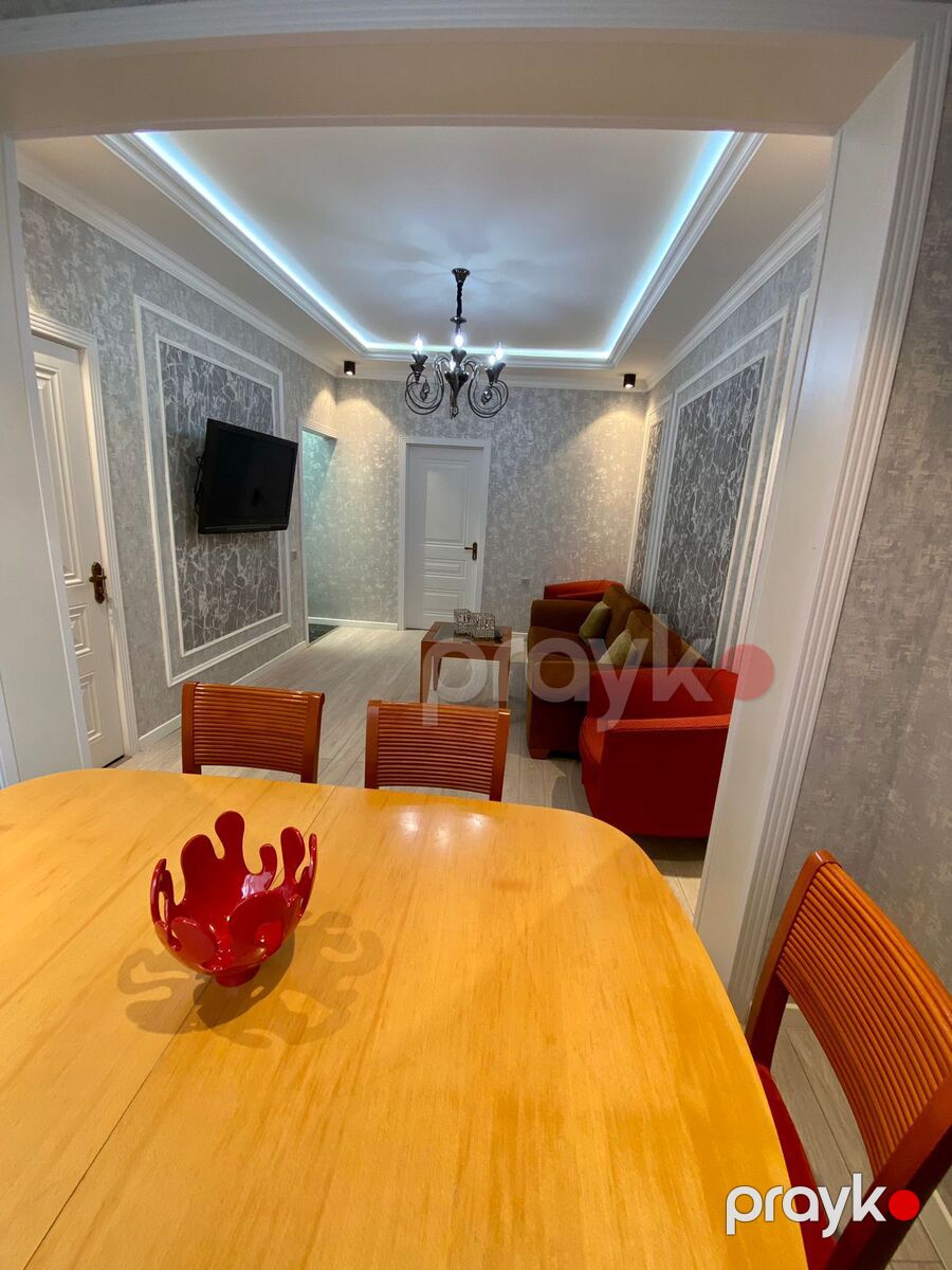 Satılır 2 otaqlı köhnə tikili 55 m² — Mənzil, Bakı (4)