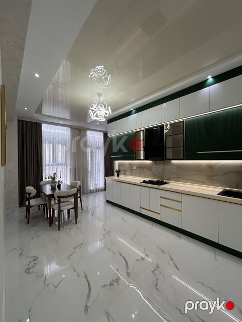 Satılır 4 otaqlı yeni tikili 160 m² — Bakı
