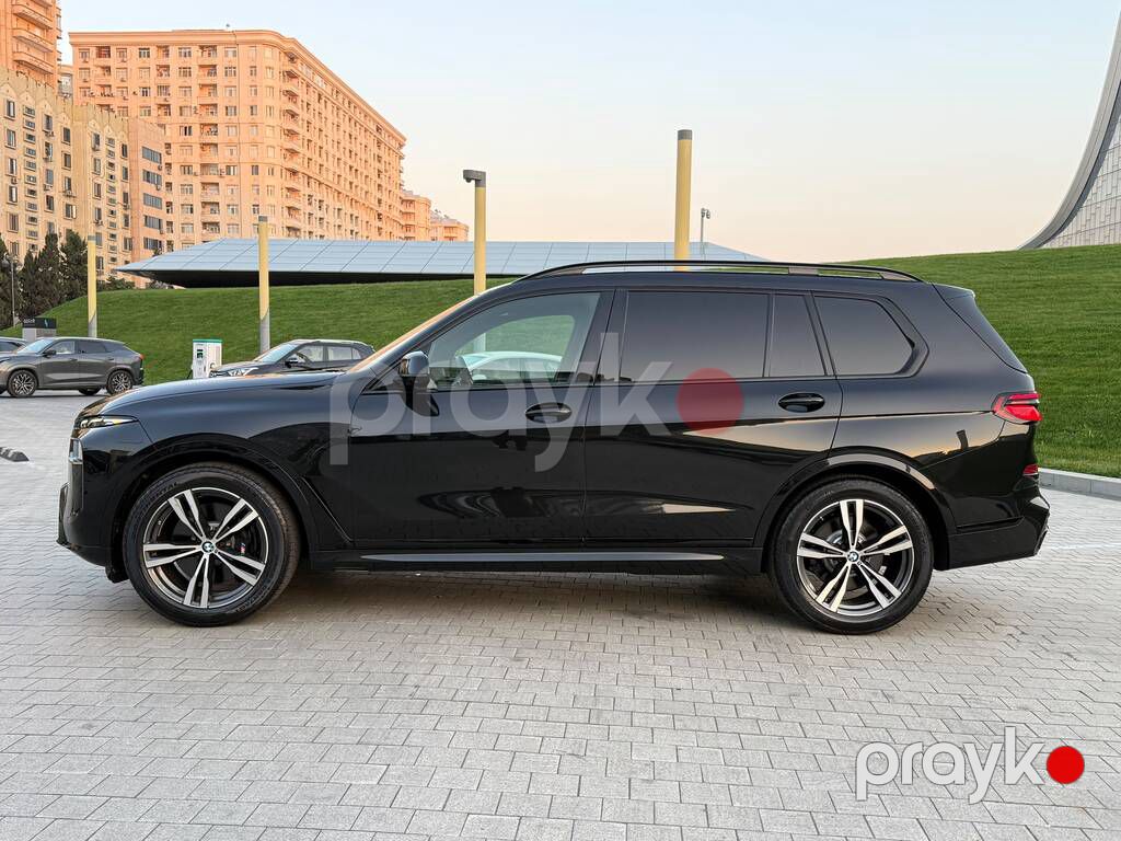 BMW X7, 3.0 L, 2023 il, 97 000 km — Avtomobillər, Bakı (8)