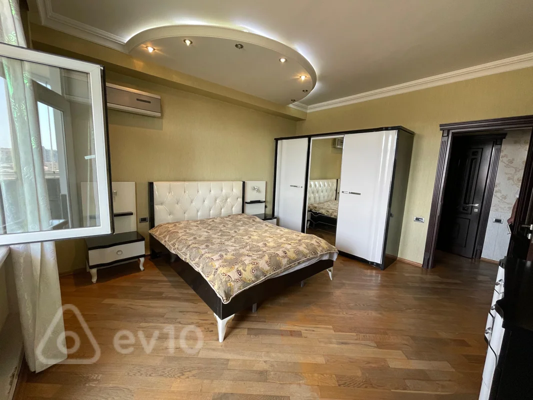 3 otaqlı mənzil, 158 m², İbrahimpaşa dadaşov küçəsi — Mənzil, Bakı (9)