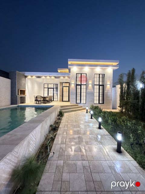 Satılır 4 otaqlı həyət evi/bağ evi 145 m² — Bakı