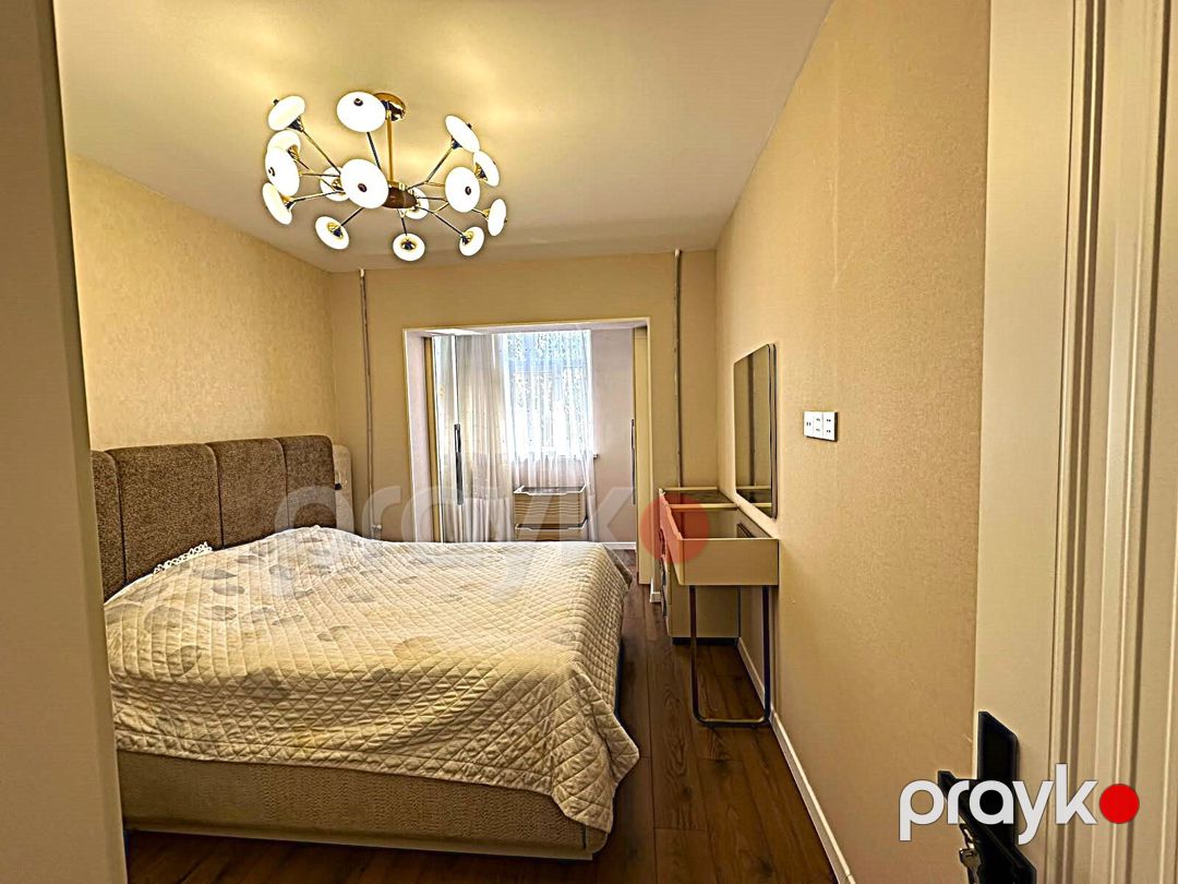 Satılır 2 otaqlı köhnə tikili 80 m² — Mənzil, Bakı (3)