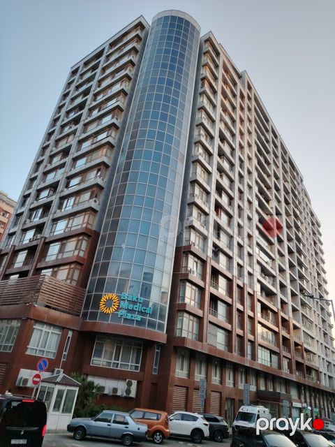 Satılır 3 otaqlı yeni tikili 145 m² — Bakı