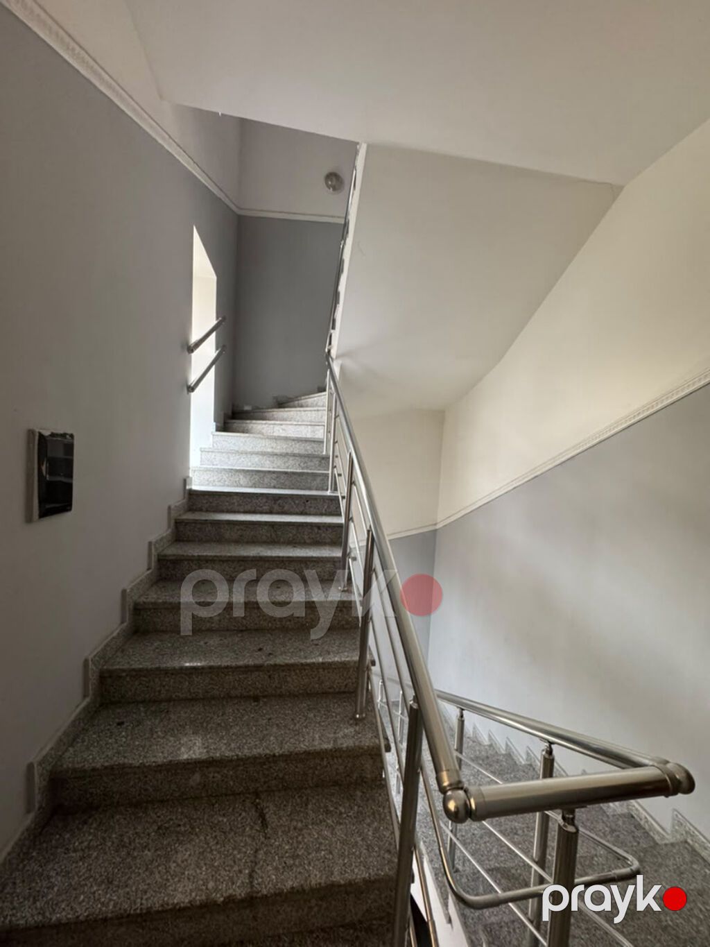 Azadlıq metrosu yaxınlığında süleyman sani axundov küçəsində — Əmlak, Bakı (6)