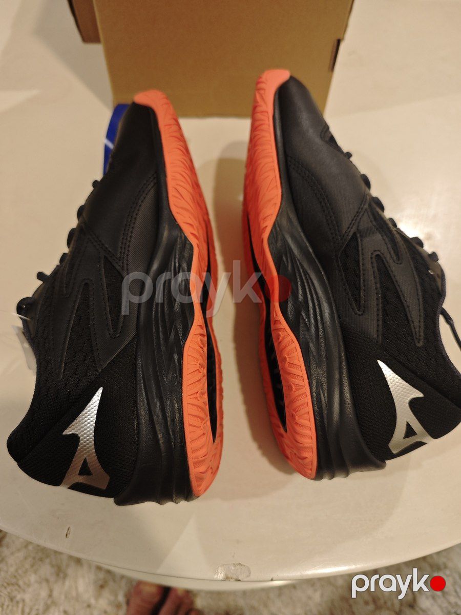 İdman ayaqqabısı Mizuno Thunder Bladez — Geyim, ayakkabı, aksesuarlar, Bakı (6)