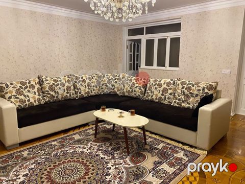 Divan 280azn. Açılır bazalı. Unvan Ayna Sultanova (5857) aml — Bakı
