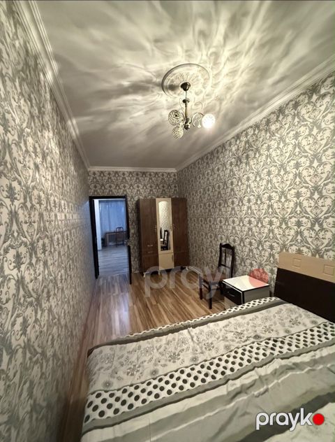 İcarəyə verilir 2 otaqlı köhnə tikili 50 m² — Bakı