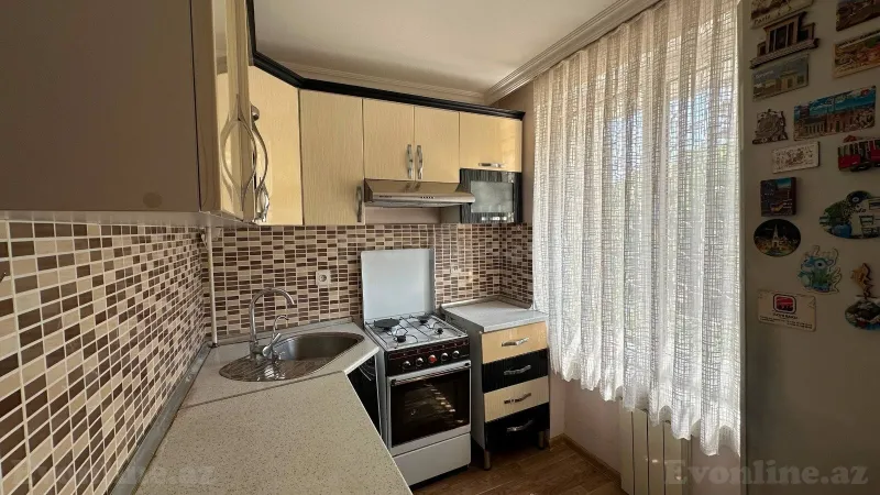 Satılır 2 otaqlı Mənzil Köhnə tikili 55 m² Bakı, Yasamal r., Elmlər Akademiyası m — Mənzil, Bakı (8)