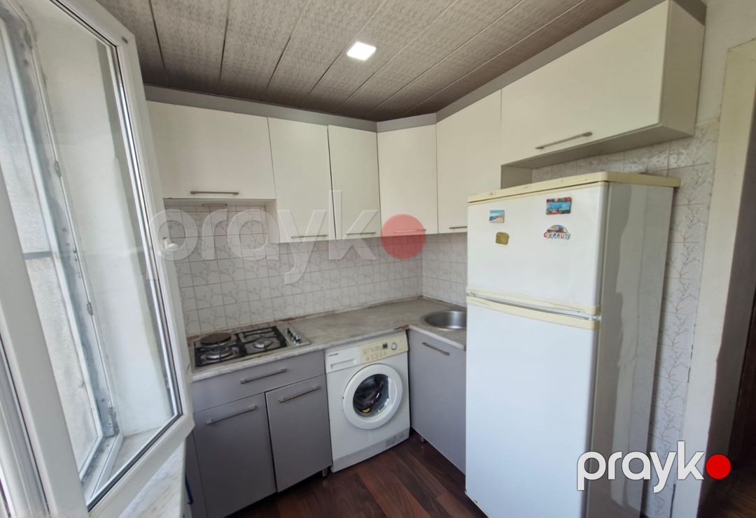Satış: 2 otaqlı Köhnə tikili, 50 m², Yasamal rayonu — Mənzil, Bakı (5)