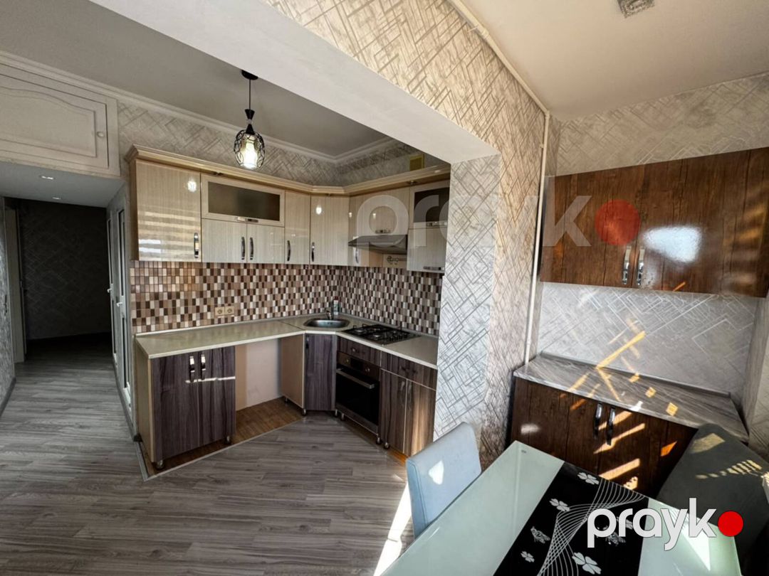 Satılır 2 otaqlı köhnə tikili 65 m² — Mənzil, Bakı (10)